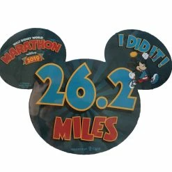 Brand new ⌛ Disney Auto Magnet - 2019 Marathon - 26.2 Miles 👏