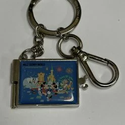 Brand new ❤️ Disney Keychain - Autograph Book - Mickey And Friends - Blue 🔔